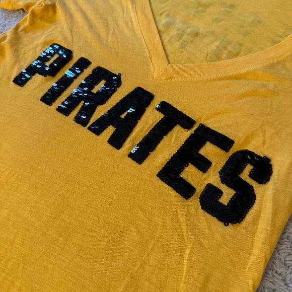 VS PINK Pirates Tee - Picture 2 of 4